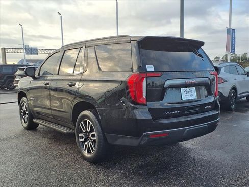 Used 2023 GMC Yukon AT4 image 2