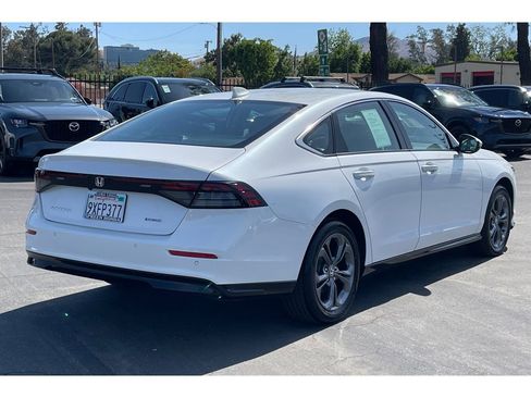 Certified 2025 Honda Accord EX-L image 6