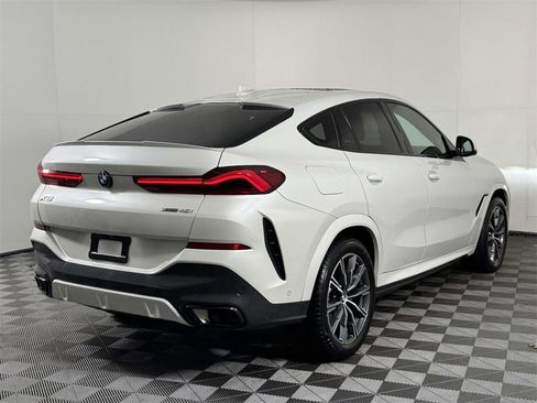 Used 2023 BMW X6 xDrive40i w/ Executive Package image 10