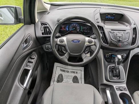 Used 2015 Ford C-MAX SE w/ Equipment Group 201A image 29