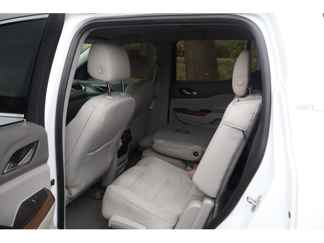 Used 2018 GMC Acadia SLE FWD image 6