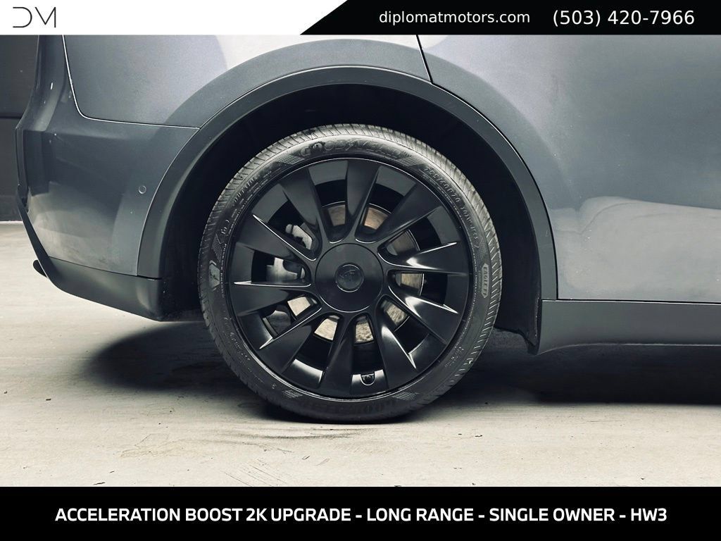 Used 2021 Tesla Model Y Long Range AWD/4WD image 39