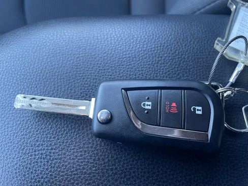 Used 2025 Toyota RAV4 LE image 22