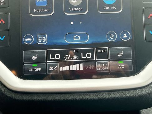 Used 2024 Subaru Ascent Limited w/ Technology Package AWD/4WD image 20