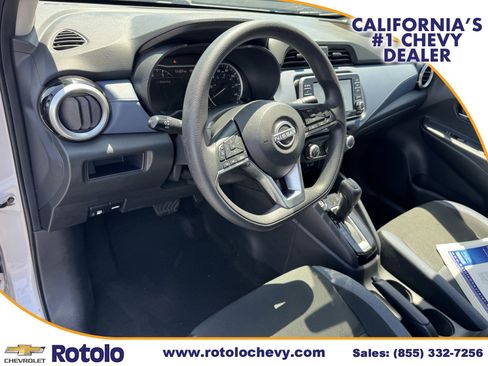 Used 2024 Nissan Versa SV FWD image 13