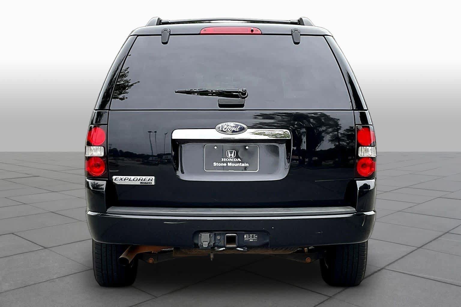 Used 2009 Ford Explorer Limited RWD image 4