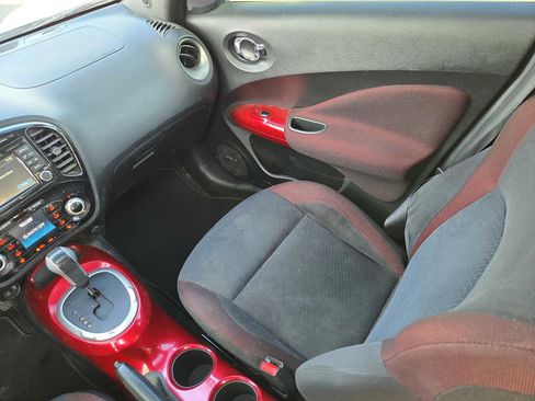 Used 2014 Nissan Juke SV w/ Navigation Package FWD image 17