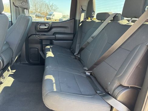 Used 2022 Chevrolet Silverado 1500 Custom image 23