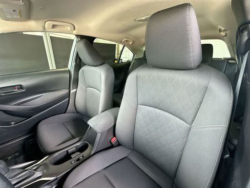 Used 2025 Toyota Corolla LE w/ Convenience Package FWD image 14