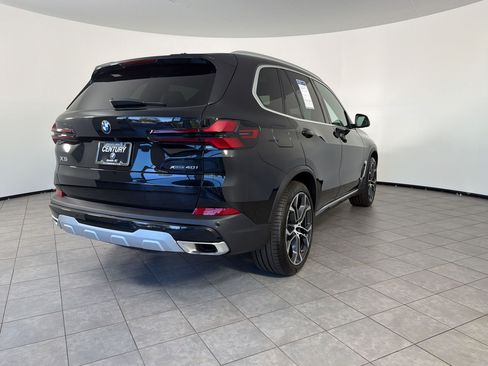 Certified 2026 BMW X5 xDrive40i AWD/4WD image 9