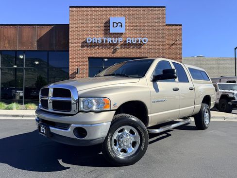 Used 2004 Dodge Ram 2500 Truck SLT w/ Trailer Tow Group AWD/4WD image 1