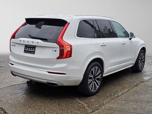 Used 2020 Volvo XC90 T5 Momentum w/ Protection Package AWD/4WD image 3