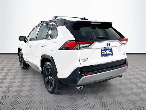 Used 2021 Toyota RAV4 XSE image 5