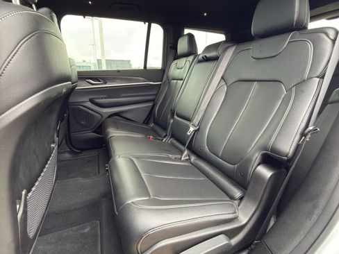 New 2025 Jeep Grand Cherokee L Limited w/ Luxury Tech Group II AWD/4WD image 31