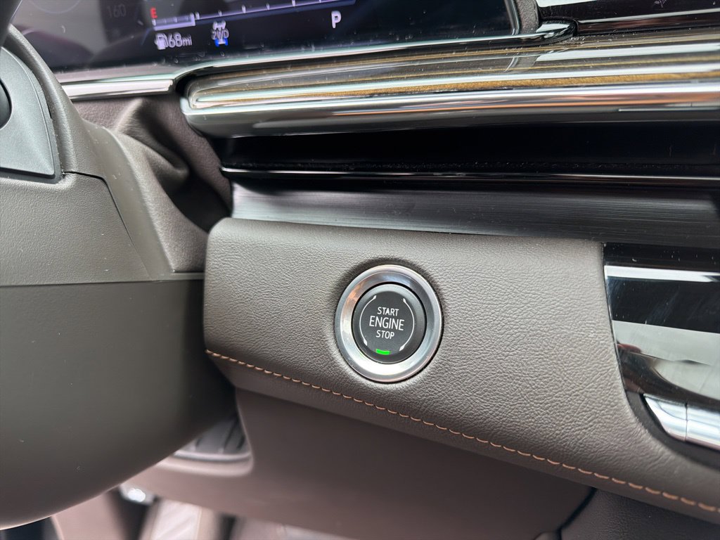 Used 2024 Cadillac Escalade ESV Sport AWD/4WD image 19
