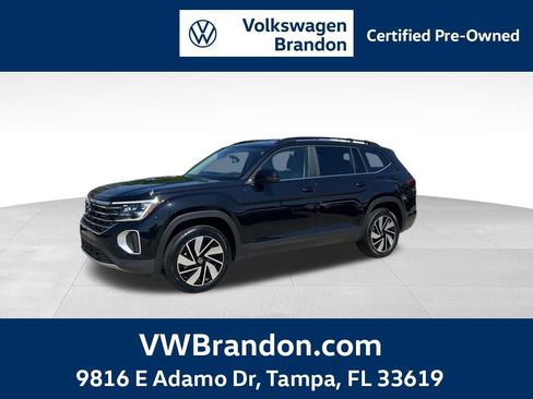Certified 2024 Volkswagen Atlas SE image 1