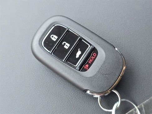 New 2026 Honda HR-V LX image 33