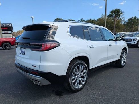 New 2026 GMC Acadia Denali w/ Super Cruise Package image 4