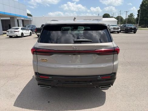 New 2026 Buick Enclave Sport Touring w/ LPO, Floor Liner Package AWD/4WD image 5