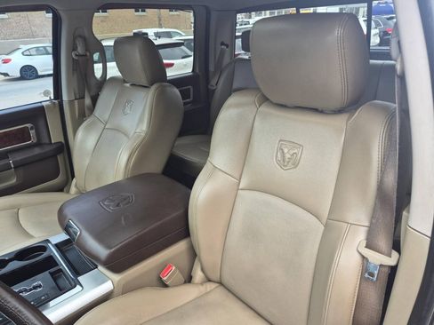 Used 2010 Dodge Ram 1500 Truck Laramie w/ Chrome Accents Group AWD/4WD image 12