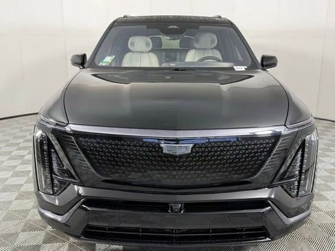 New 2026 Cadillac Vistiq Sport AWD/4WD image 11