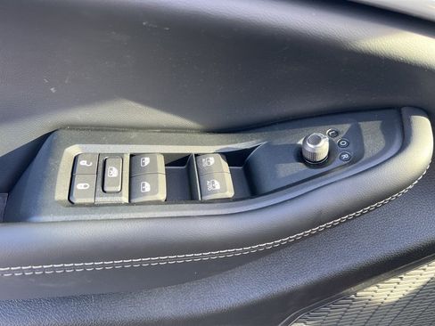 New 2026 Jeep Grand Cherokee Laredo image 21