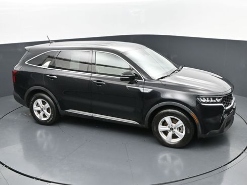 Used 2023 Kia Sorento LX FWD image 34