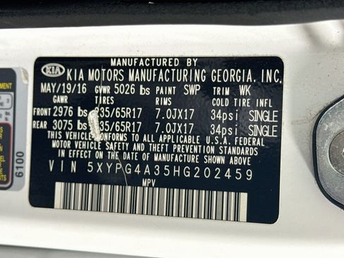 Used 2017 Kia Sorento FWD image 39