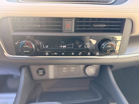 New 2026 Nissan Rogue SV image 10