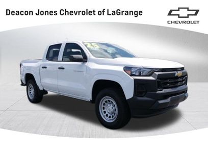 New 2025 Chevrolet Colorado W/T w/ WT Convenience Package II