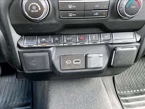 Used 2024 Chevrolet Silverado 1500 Custom RWD image 26