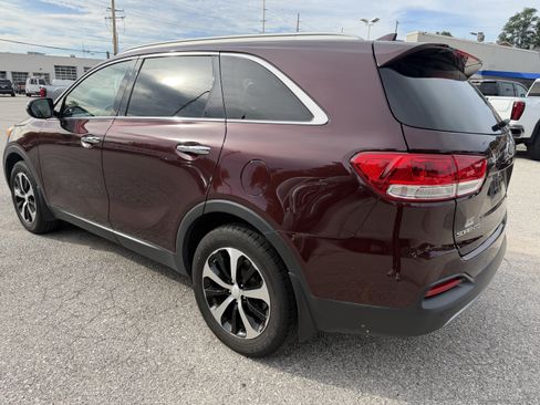Used 2017 Kia Sorento EX FWD image 7