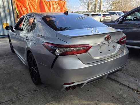 Used 2023 Toyota Camry XSE image 7
