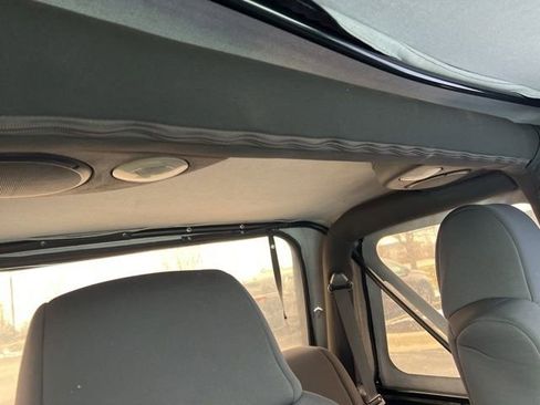 Used 2006 Jeep Wrangler X w/ Jeep 65th Anniversary Edition image 27