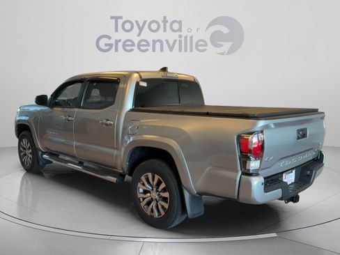 Used 2022 Toyota Tacoma Limited AWD/4WD image 4