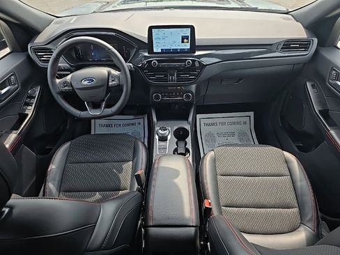 Used 2025 Ford Escape ST-Line image 21