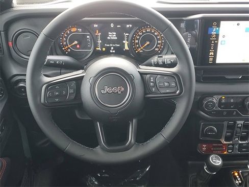 New 2026 Jeep Wrangler Unlimited Rubicon image 13