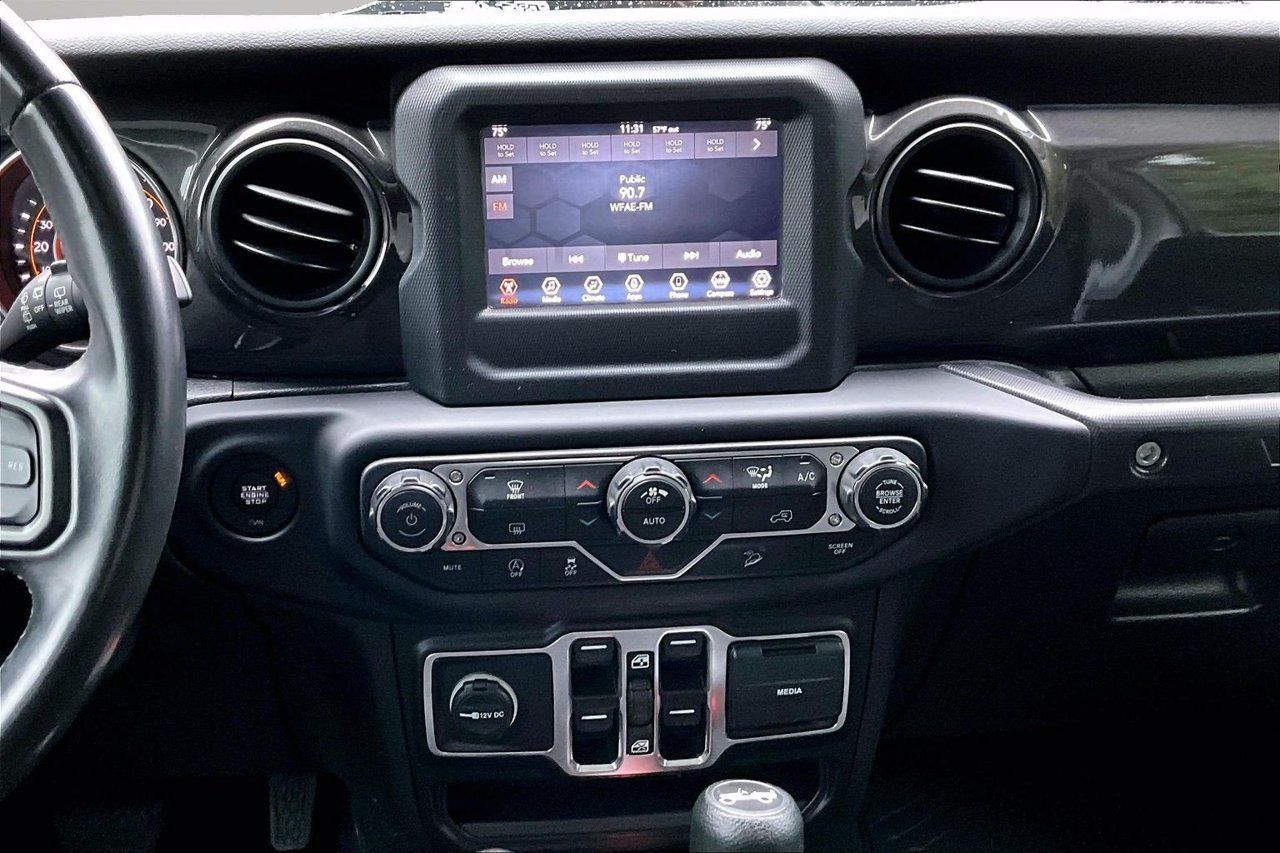 Certified 2019 Jeep Wrangler Unlimited Sport AWD/4WD image 11