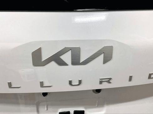 Used 2025 Kia Telluride S AWD/4WD image 31