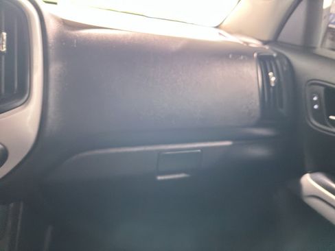 Used 2020 Chevrolet Colorado LT image 26