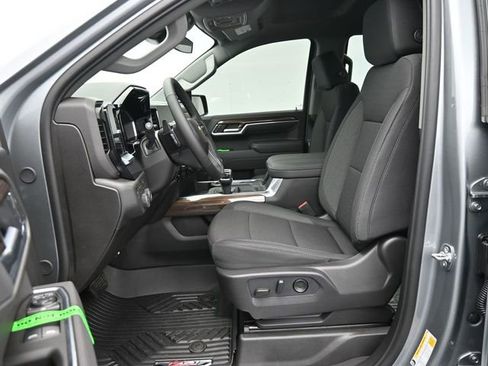 New 2026 Chevrolet Silverado 1500 LT image 37
