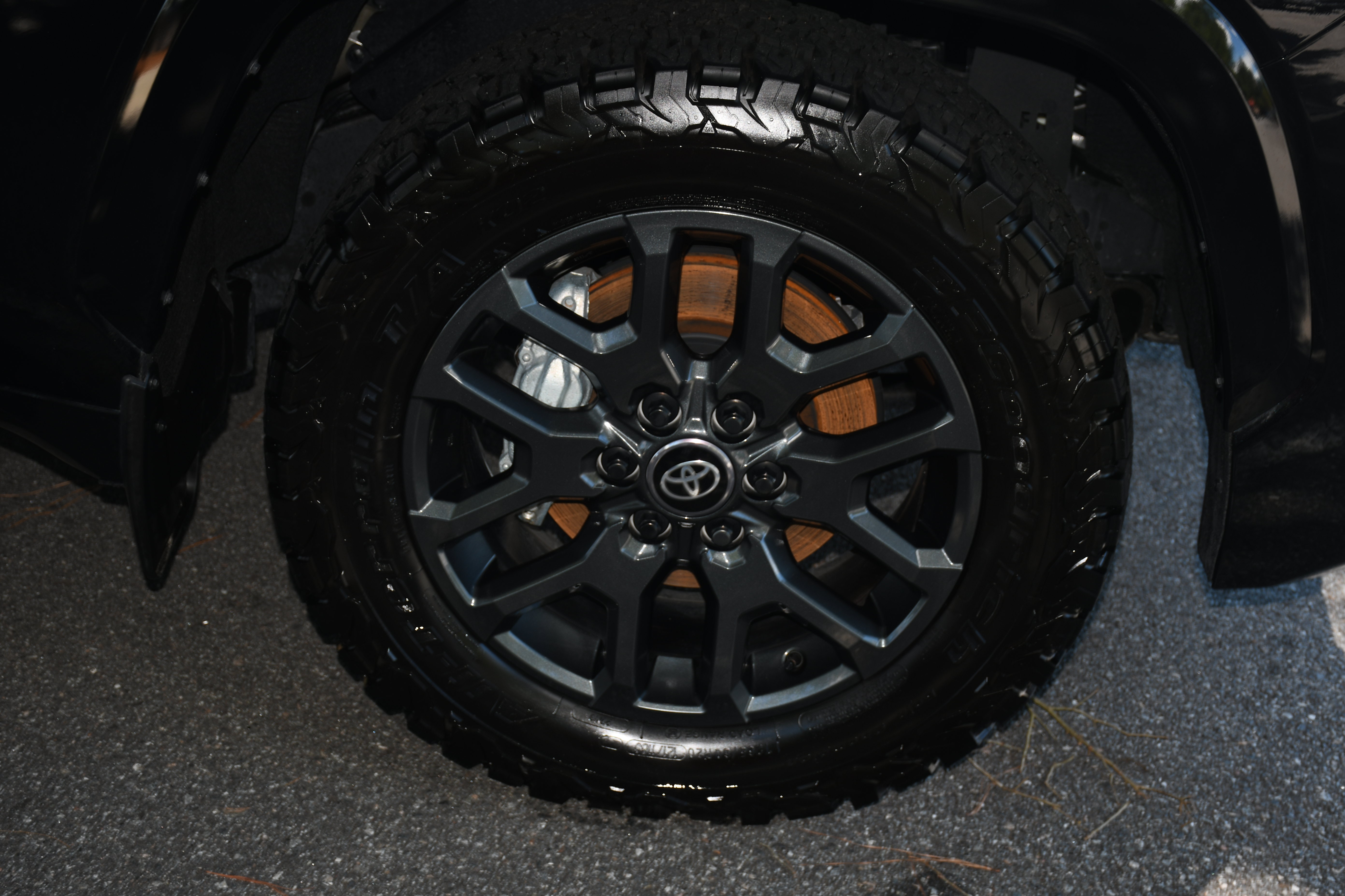 Certified 2025 Toyota Sequoia Platinum AWD/4WD image 27