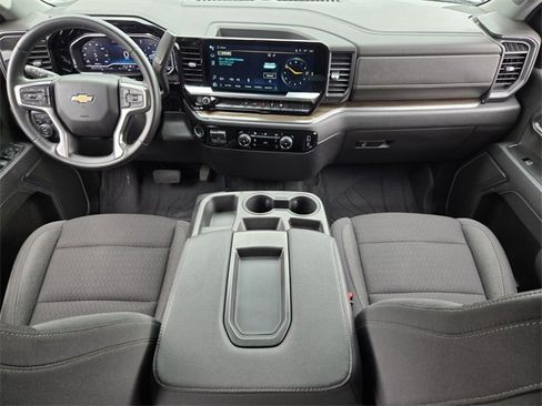 Used 2024 Chevrolet Silverado 2500 LT image 12