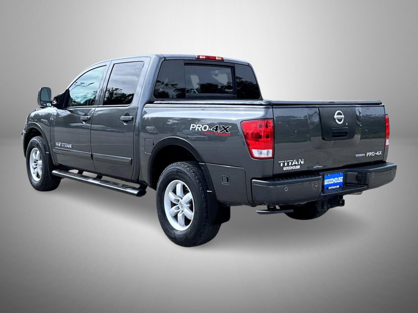 Used 2011 Nissan Titan PRO-4X w/ Pro-4x Premium Utility Pkg AWD/4WD image 8
