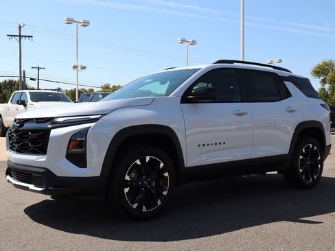 New 2026 Chevrolet Equinox RS w/ Convenience Package III image 6