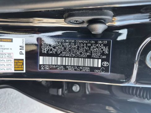 Used 2024 Toyota Corolla SE w/ SE Premium Package FWD image 36