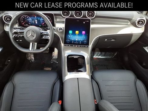Used 2026 Mercedes-Benz GLC 300 image 4