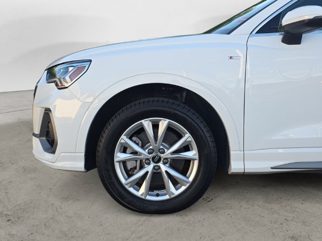 Used 2025 Audi Q3 2.0T Premium AWD/4WD image 14