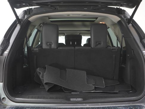 Used 2017 Nissan Pathfinder SL w/ SL Premium Package AWD/4WD image 20