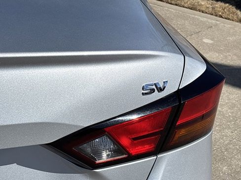 Used 2022 Nissan Altima 2.5 SV image 7